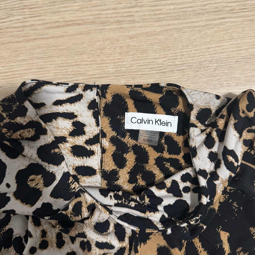 Calvin Klein Animal Print Tank Top Blouse Black and Tan Size Small - Picture 4 of 6
